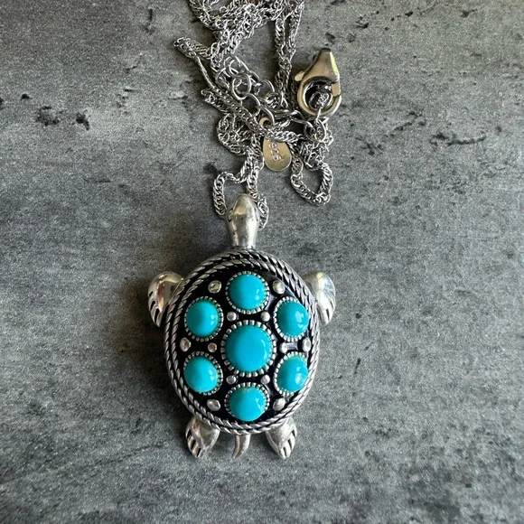 Sterling 925 Silver Turtle Pendant Necklace - Picture 1 of 4